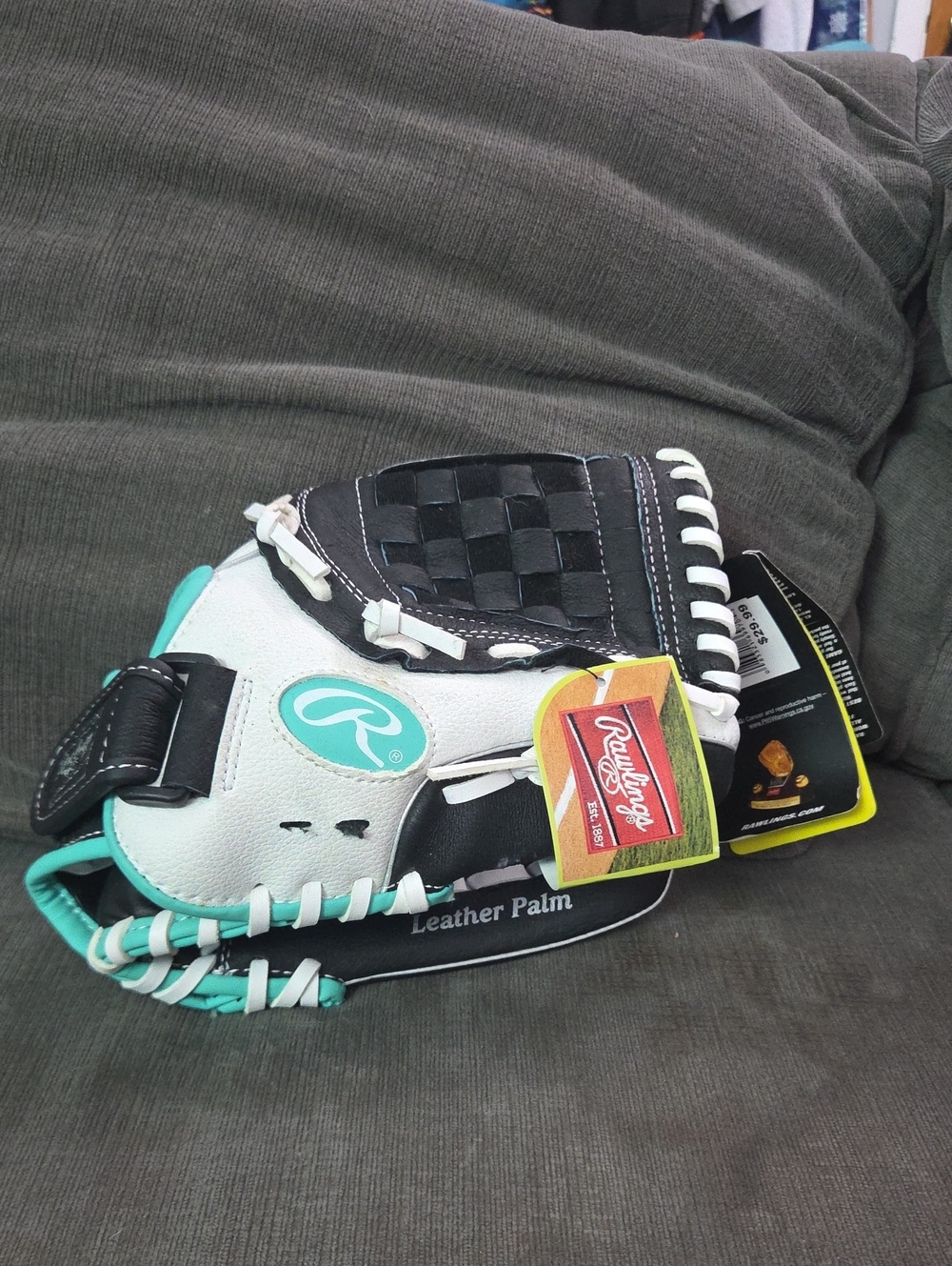 Rawlings Softball Glove 11in
